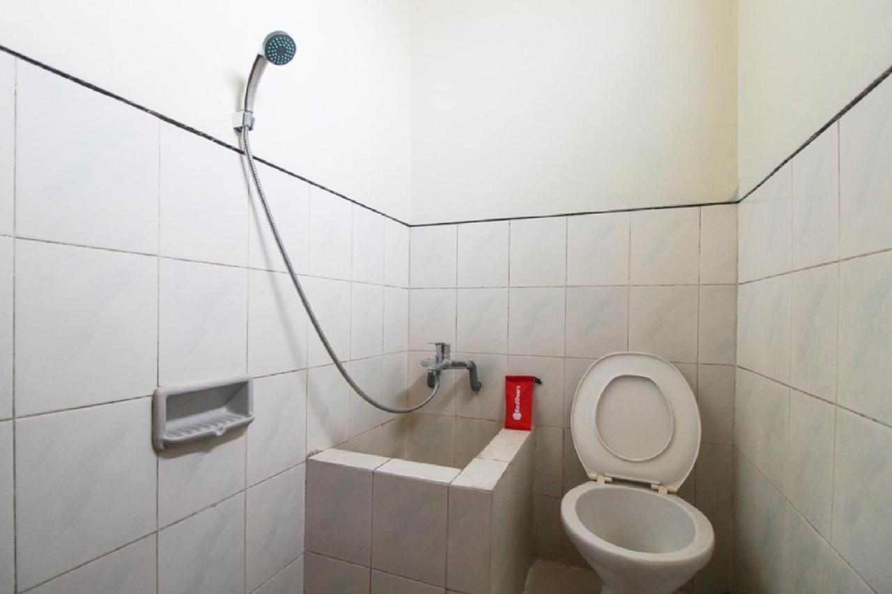 Reddoorz Near Sarangan Lake Magetan Zewnętrze zdjęcie